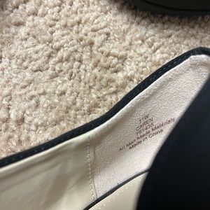 Life Stride 11w black heels